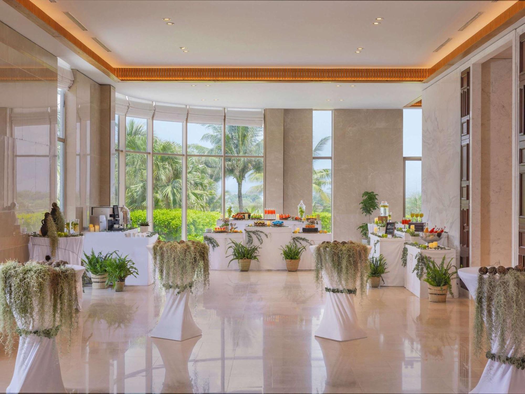 Moevenpick Cam Ranh